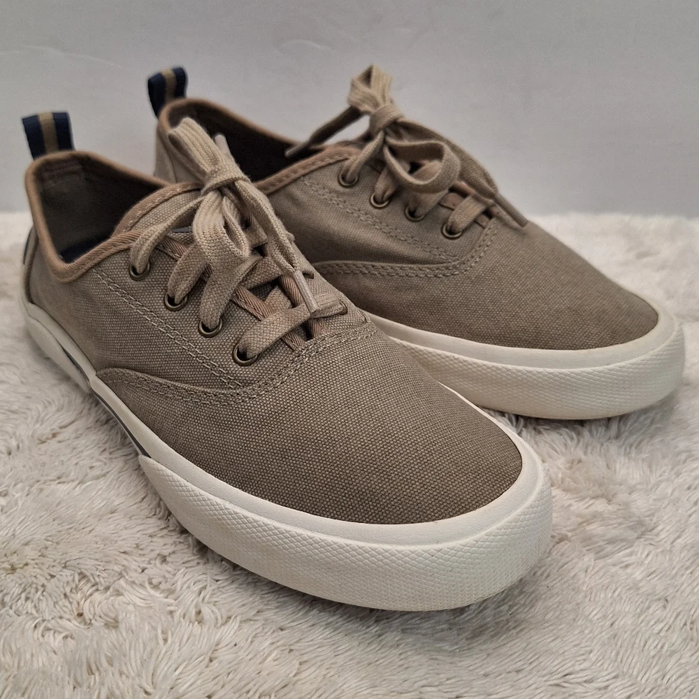 Sperry Top Sider Sneaker Women's 7 Taupe